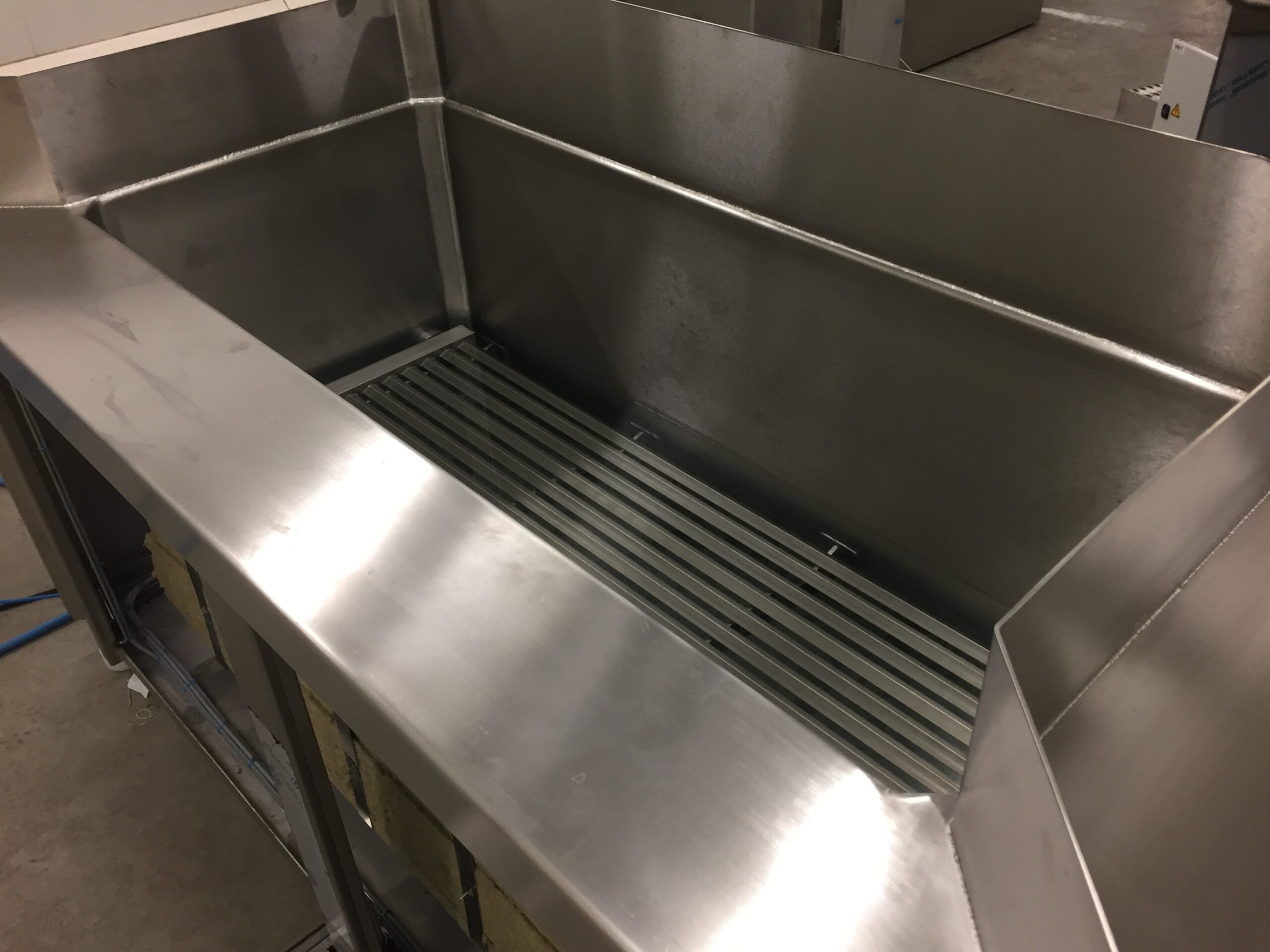 Custom built Specialized food processing machinery on request Gernal